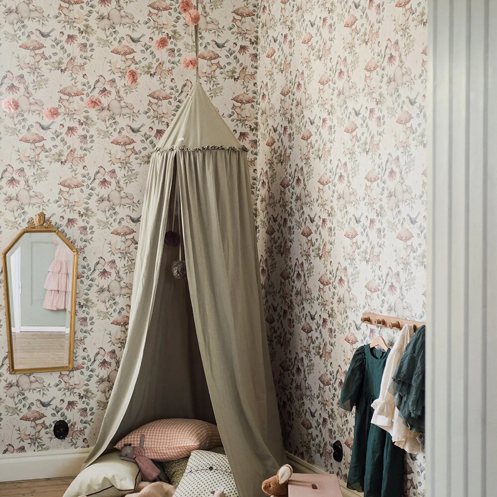 papier peint floral chambre fille